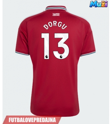 Lacne Muži Futbalové dres Manchester United Patrick Dorgu #13 2026-27 Krátky Rukáv - Domáci